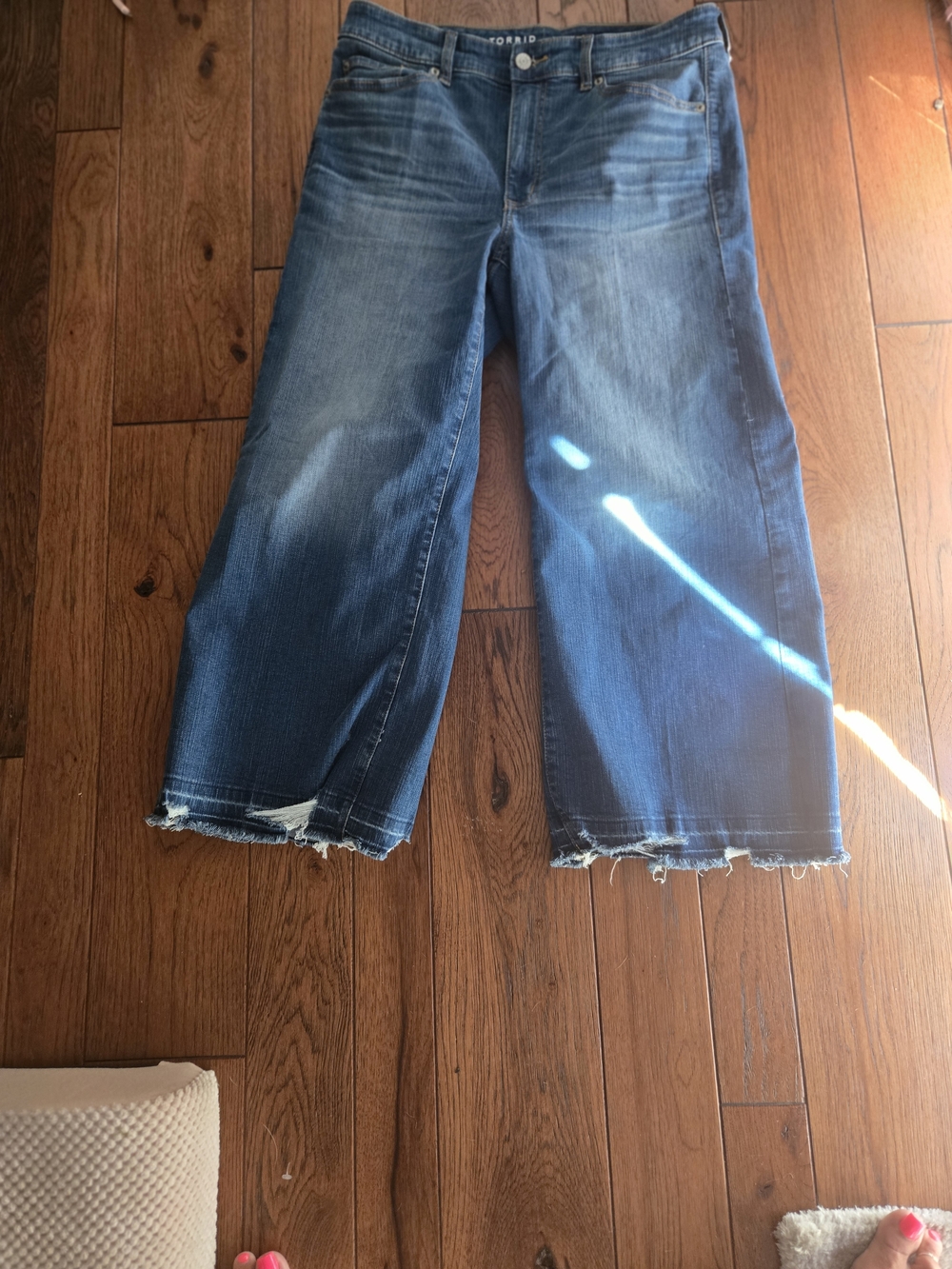 torrid Blue Wide-Leg Cropped Jeans with Raw Hem